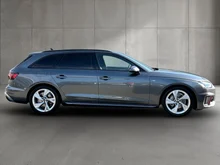 Audi A4 Avant 40 TFSI S line in dunkelgrau - metallic-perleffekt