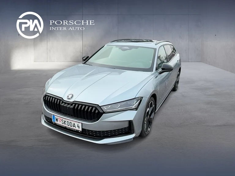 Škoda Superb Combi Sportline iV TSI DSG