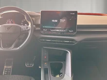 CUPRA Terramar TRIBE e-HYBRID 204 PS DSG in Nacht-Schwarz Metallic