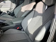 CUPRA Terramar TRIBE e-HYBRID 204 PS DSG in Nacht-Schwarz Metallic