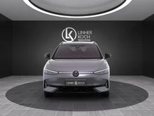 VW ID.7 Tourer GTX 4MOTION 250kW Business in Mondsteingrau Dach Schwarz