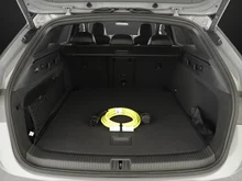 VW ID.7 Tourer GTX 4MOTION 250kW Business in Mondsteingrau Dach Schwarz