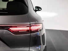 Porsche Cayenne E-Hybrid III in quarzitgraumetallic
