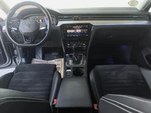 VW Passat Elegance TDI SCR DSG in PYRITSILBER METALLIC