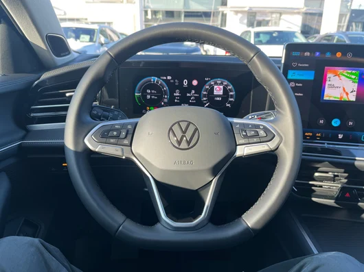 Bild eines Passat Variant Business eHybrid 150kW