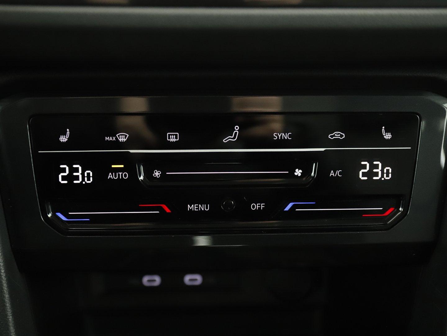 VW Tiguan Life TDI 4MOTION DSG | Bild 12 von 22