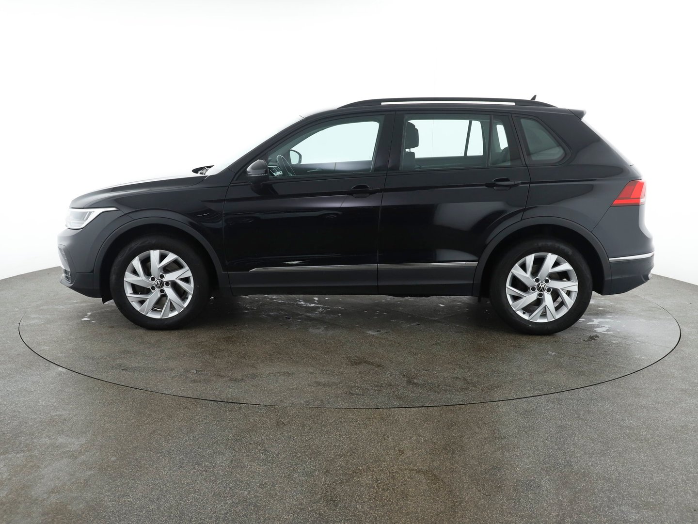 VW Tiguan Life TDI 4MOTION DSG | Bild 8 von 30