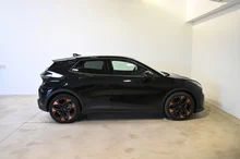 CUPRA Raval ENDURANCE 52/55 155kW/211 PS in Nacht-Schwarz Metallic