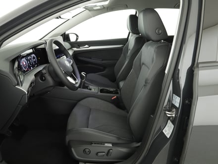 VW Golf Life TSI
