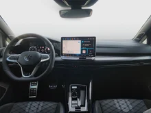 VW Golf Sport mHEV TSI DSG in Oryxweiß Perlmutteffekt  Dach schwarz