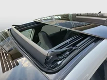 VW Golf Sport mHEV TSI DSG in Oryxweiß Perlmutteffekt  Dach schwarz