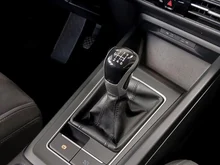 VW Golf Life TSI ACT in Deep Black Perleffekt