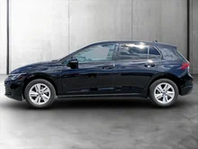 VW Golf Life TSI ACT in Deep Black Perleffekt