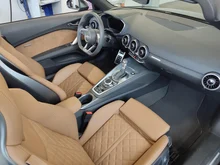 Thumbnail-Foto von Fahrzeug