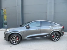 Audi Q6 Sportback e-tron quattro in Daytonagrau Perleffekt