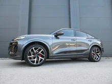 Audi Q6 Sportback e-tron quattro in Daytonagrau Perleffekt