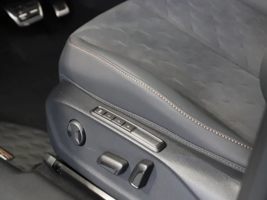 Bild eines CUPRA Terramar 1.5 e-TSI 150 PS DSG