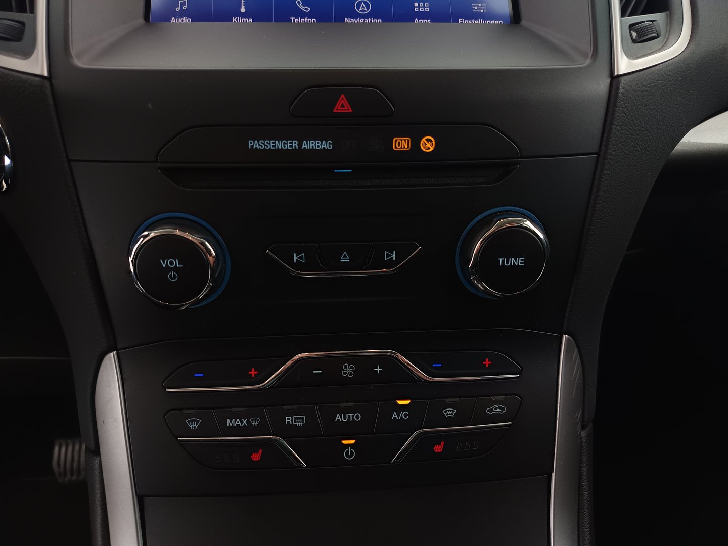 Ford Galaxy 2,0 EcoBlue SCR AWD Trend Aut. | Bild 28 von 38