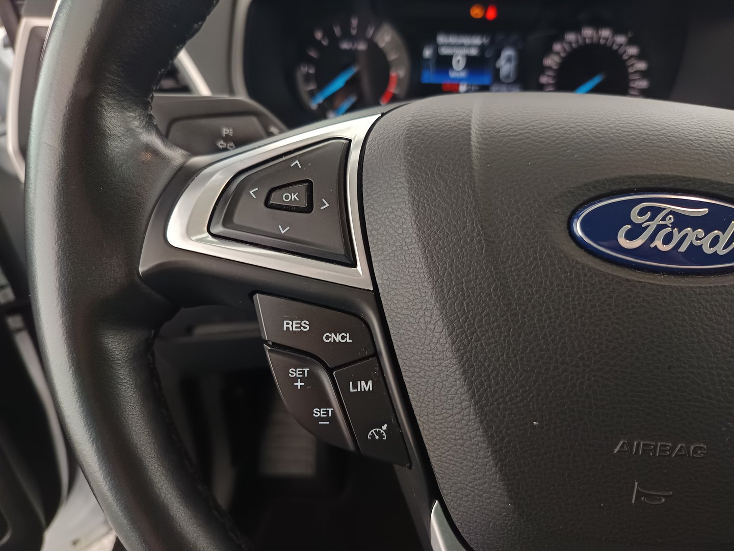 Ford Galaxy 2,0 EcoBlue SCR AWD Trend Aut. | Bild 16 von 38