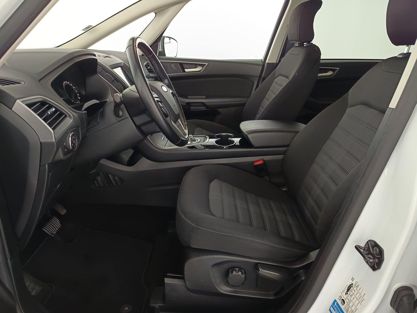 Ford Galaxy 2,0 EcoBlue SCR AWD Trend Aut. | Bild 13 von 38