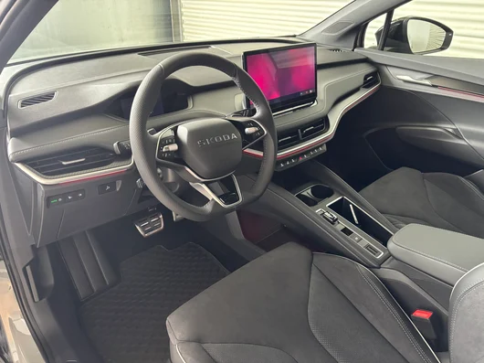 Bild eines Škoda Elroq Sportline 60