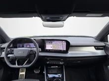Audi Q3 TFSI 110 kW in Mythosschwarz Metallic