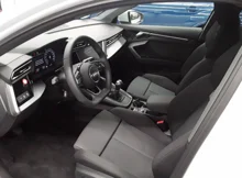 Audi A3 Sportback 30 TFSI in weiss - metallic
