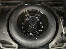 Škoda Karoq Selection TSI in 2Y Moon-Weiss Metallic