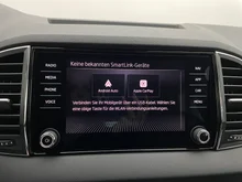 Škoda Karoq Selection TSI in 2Y Moon-Weiss Metallic