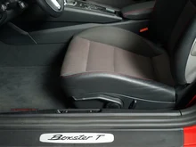 Porsche 718 Boxster T in indischrot