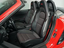 Porsche 718 Boxster T in indischrot