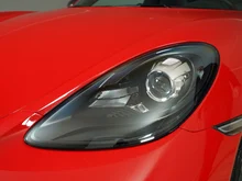 Porsche 718 Boxster T in indischrot