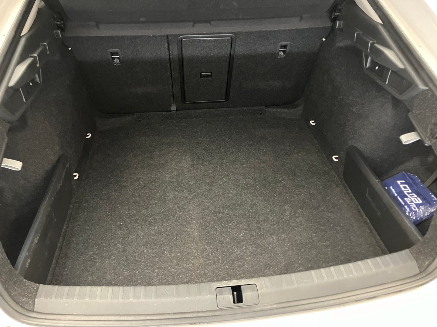 Škoda OCTAVIA Premium TDI DSG | Bild 25 von 28