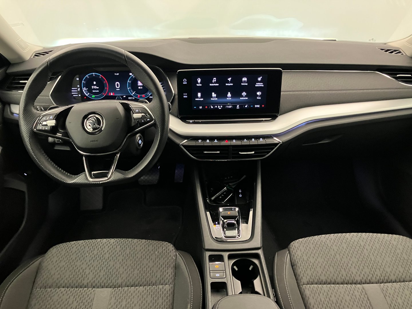 Škoda OCTAVIA Premium TDI DSG | Bild 12 von 28