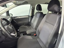 VW Touran TDI in Reflexsilber Metallic
