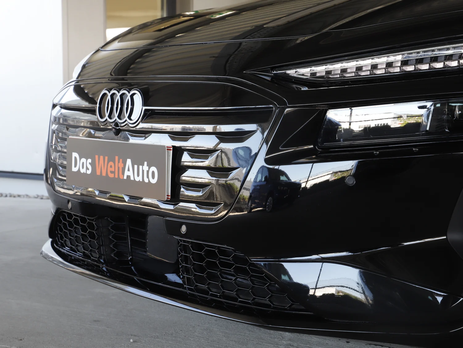 Bild eines Audi A6 Avant e-tron