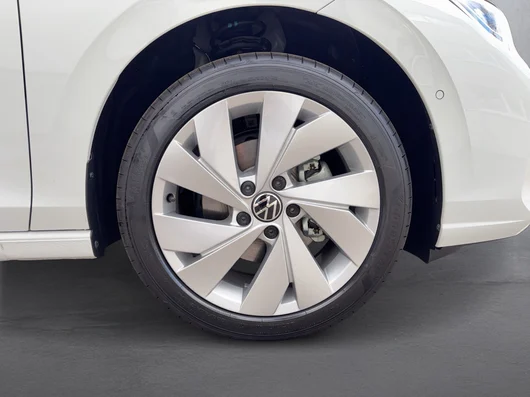 Bild eines VW Golf Rabbit TSI