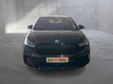 Škoda Enyaq Sportline 80 in Black-Magic Perleffekt