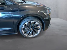 Škoda Enyaq Sportline 80 in Black-Magic Perleffekt