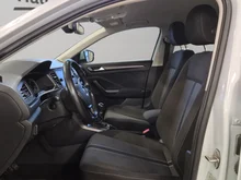 VW T-Roc Design TSI in White Silver Met.