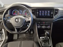 VW T-Roc Design TSI in White Silver Met.