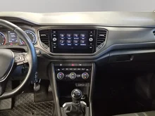 VW T-Roc Design TSI in White Silver Met.