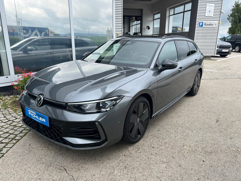 VW Passat Variant Sport TDI DSG