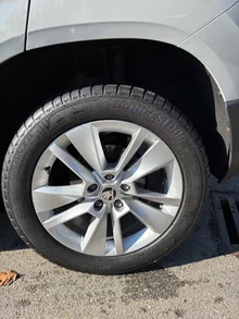 Škoda Karoq Ambition TSI in Stahl-Grau