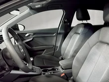 Audi A3 Sportback 30 TFSI in Brillantschwarz