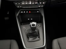 Audi A3 Sportback 30 TFSI in Brillantschwarz