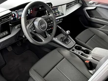 Audi A3 Sportback 30 TFSI in Brillantschwarz