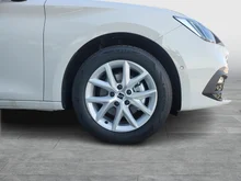 SEAT Leon SP Kombi Style Edition 1.5TSI 115PS in Candy-Weiß