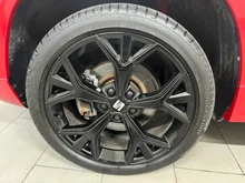 SEAT Ateca FR 2.0 TDI DSG in rot