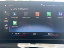 BMW 2xx 2 Active Tourer 218 i Luxury Line in weiss - metallic